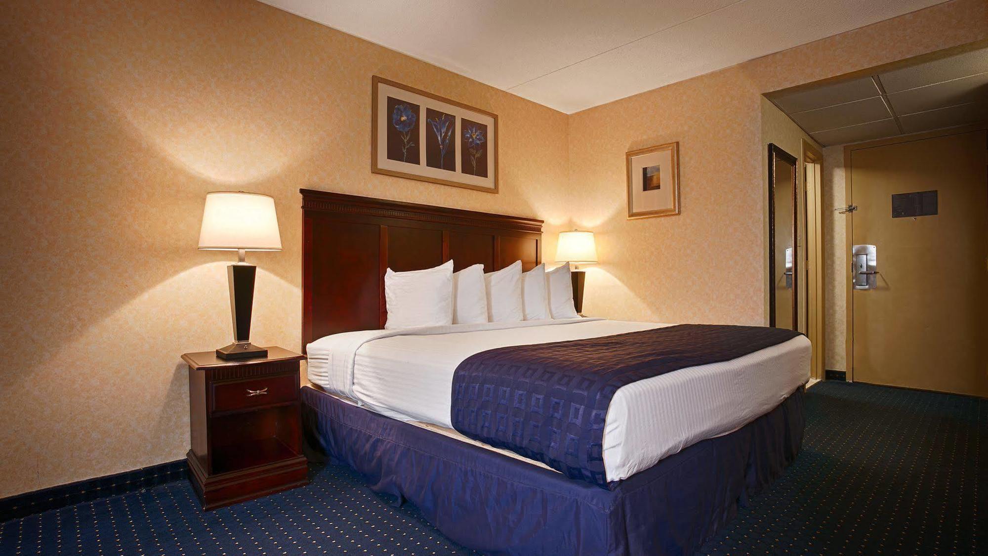 Best Western Historic Frederick Εξωτερικό φωτογραφία
